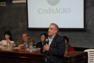 «Cualquier programa económico en el futuro tiene que estar a favor de la producción»