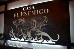 El enemigo tiene su segunda casa