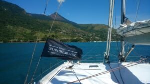 Bodega Del Fin del Mundo cruza el Atlántico a bordo del Ice Lady Patagonia