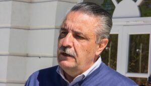 Productores en desacuerdo por la medida de la Nación de pedir aportes privados a la lucha contra la Lobesia