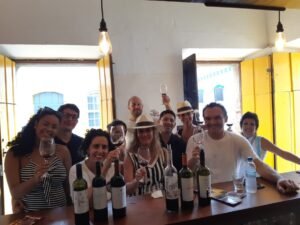 El Bus vitivinícola celebró el Día del Malbec en Brasil