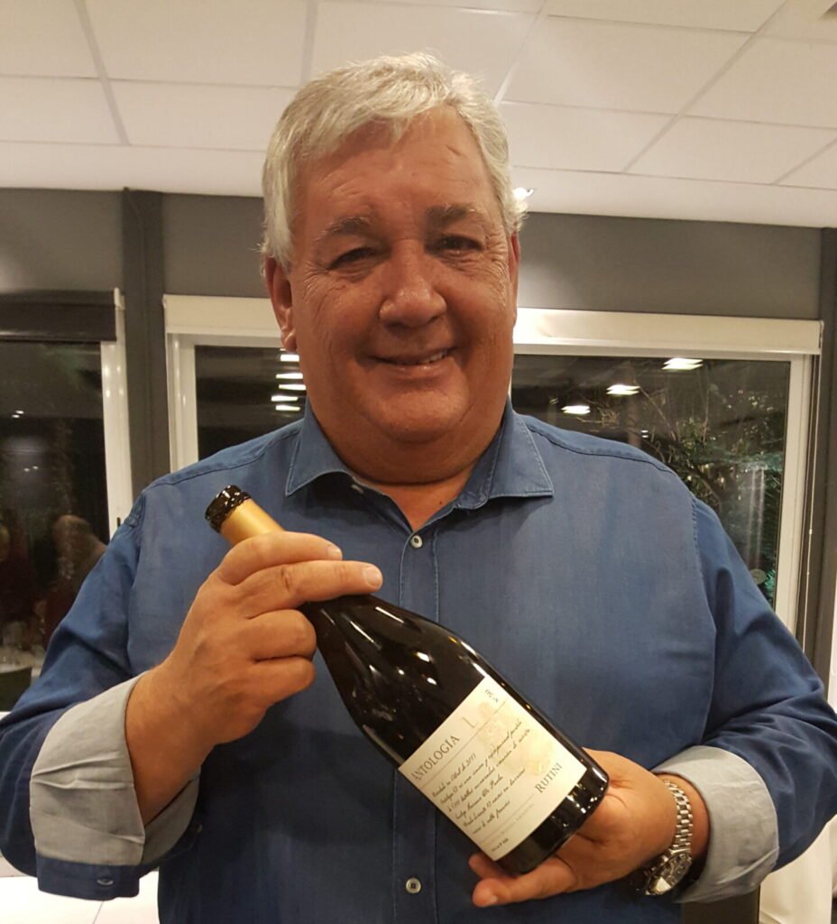El enólogo que cambió el vino argentino sin dejar de ensuciarse las botas en cada vendimia