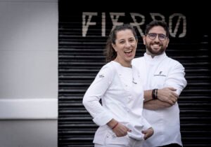 Un chef mendocino recibió una estrella Michelín para su restaurante Fierro