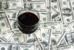 ¿Cuánto pagan las bodegas a sus mandos altos?