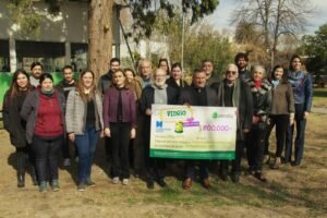 El vidrio de botellas recicladas logra más fondos solidarios