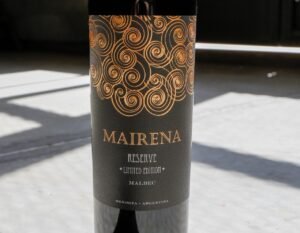 Una empresa familiar metió su Malbec en una de las aerolíneas más prestigiosas del mundo