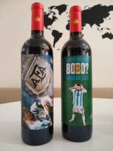 La frase de Leo Messi que dio vuelta al mundo, en una botella de dudoso Malbec