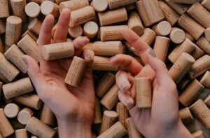 Vinventions lanza una campaña para fomentar la recolección y reciclaje de sus tapones de vino