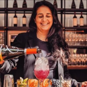 En el día mundial del sommelier, celebramos al oficio que crea puentes con los consumidores