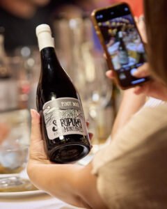 Nuevos vinos de Sarapura reflejan la búsqueda de dos amigos, buscadores de tesoros