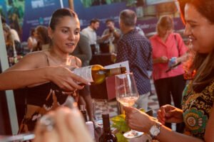 Dionisias Rosé 2025 en Casa Fader, la feria protagonizada por mujeres se suma a la cruzada contra el cáncer de mama