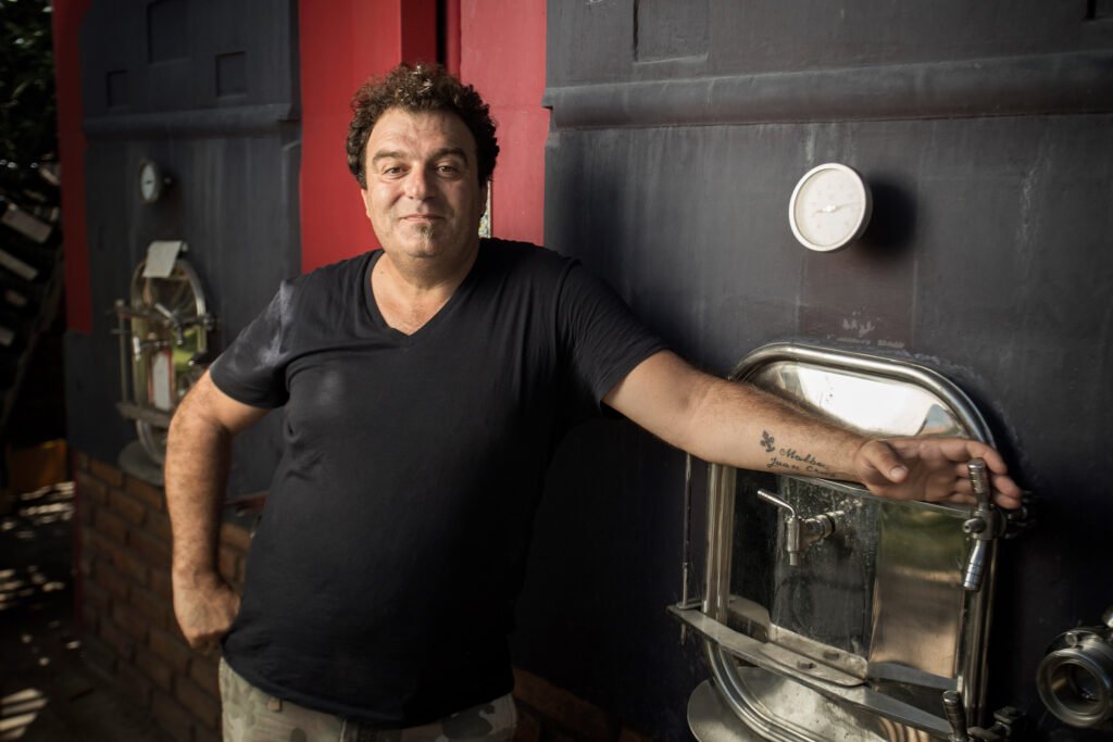 Alejandro Vigil obtiene doble calificación perfecta: 100 puntos para dos vinos de El Enemigo