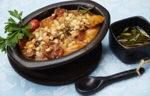 ¿Qué vino tomar con el locro? Maridajes sorprendentes para este 9 de julio